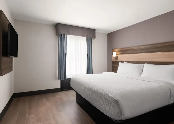Garner Hotel Augusta West By Ihg